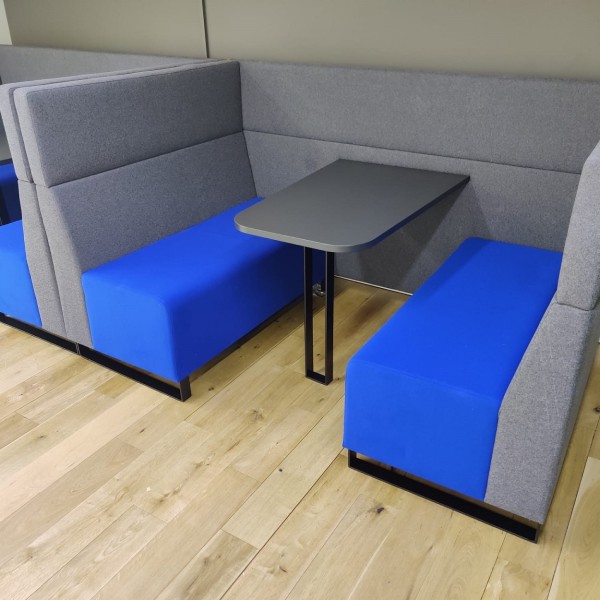 4 person Collab Booth Medium IMG 0118