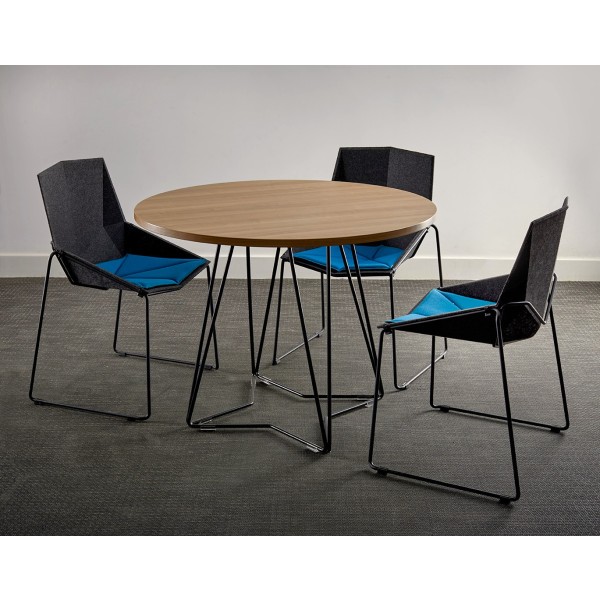 Vona Table 04
